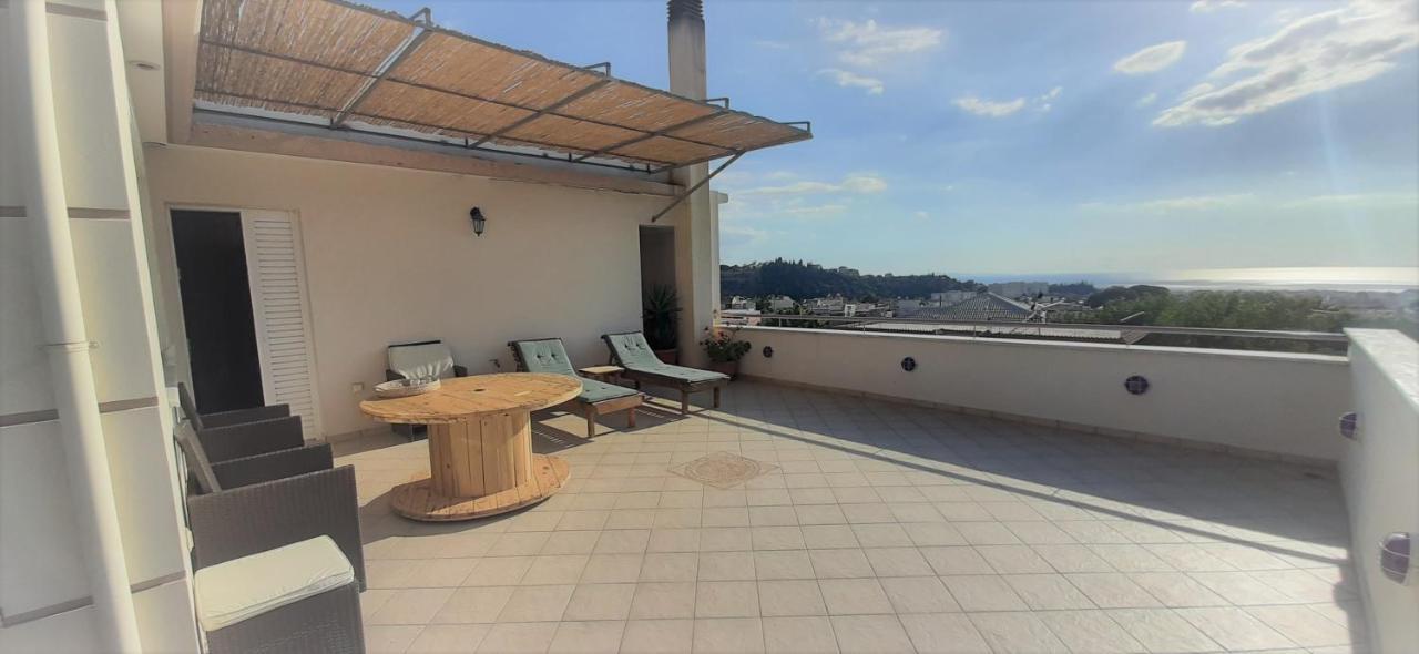 V For The View Apartamento Patras Exterior foto